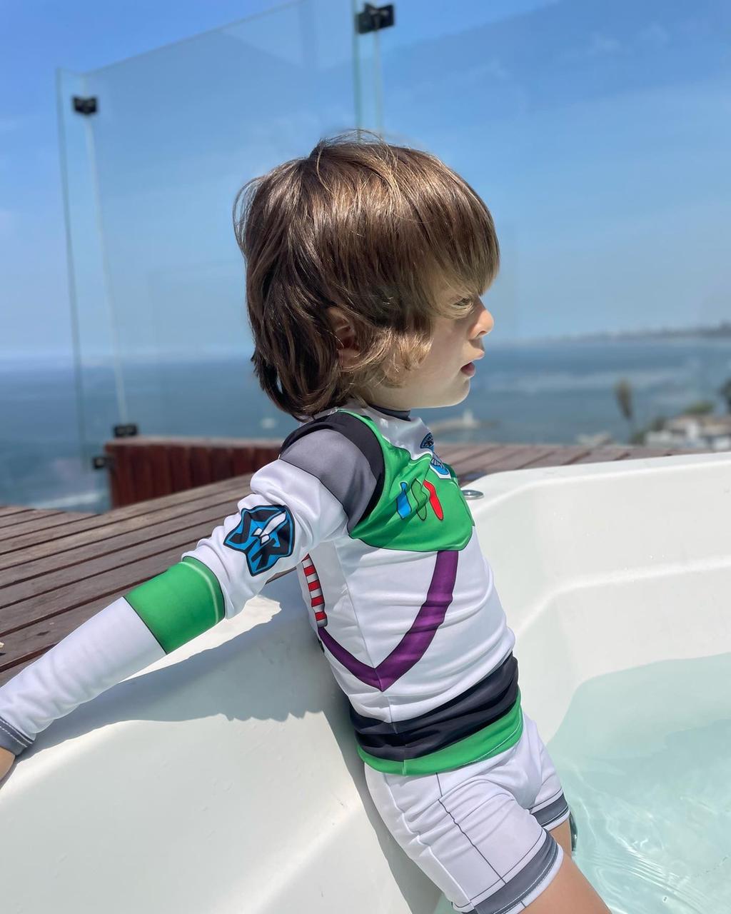 Conjunto dos piezas Buzz