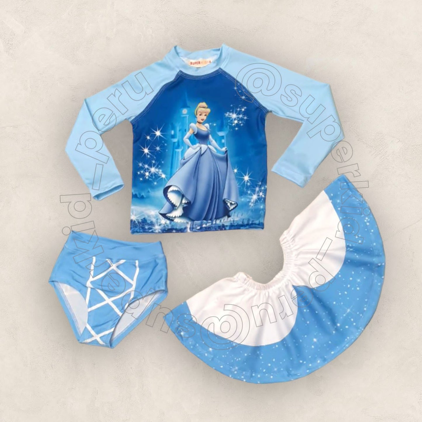 Ropa de baño Cenicienta